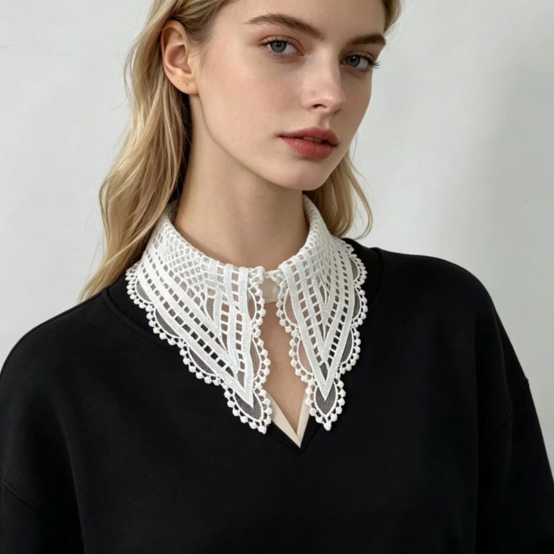 Cuello Falso Blanco con Volant - Embroidery reseña y precio
